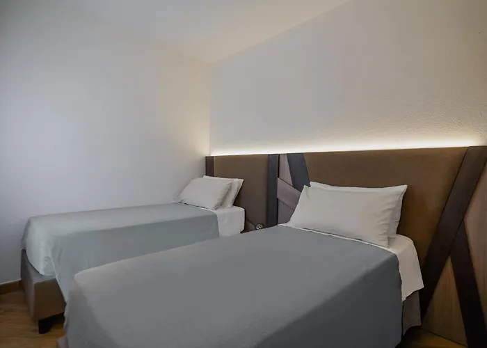 Your Lovely And Elegant With Garden Sea View Hébergement de vacances La Maddalena (Sassari)